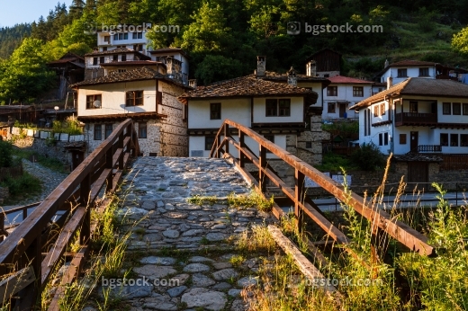 Село Широка Лъка